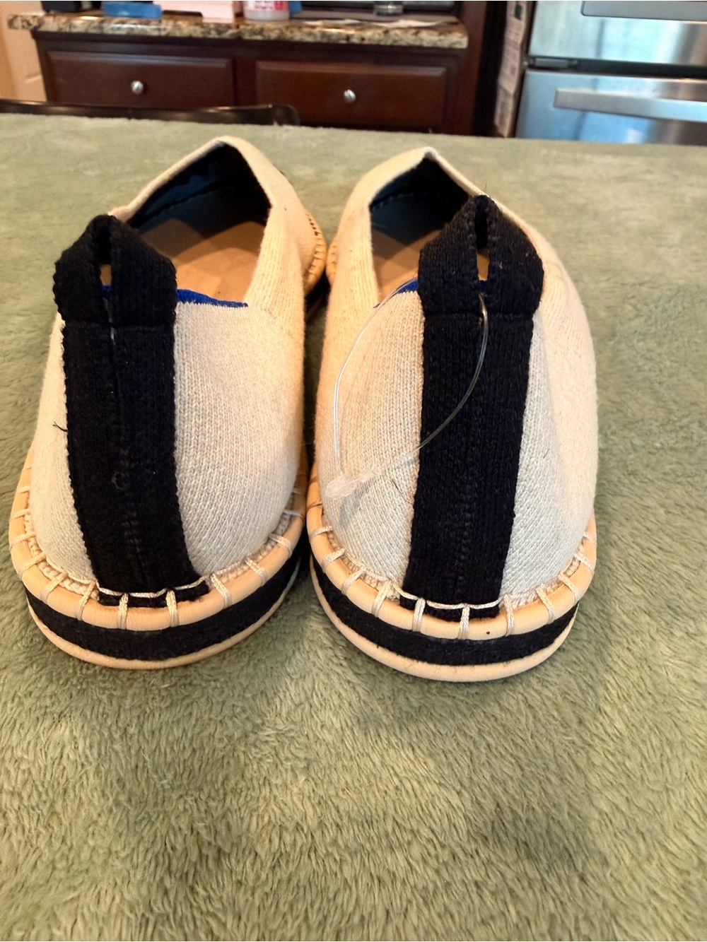 Rothy’s Espadrille Flats Women’s US 13 Cream Black Knit Slip On Shoes - Picture 8 of 14